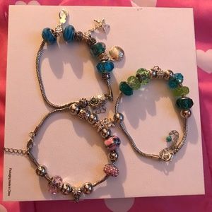 Bracelet